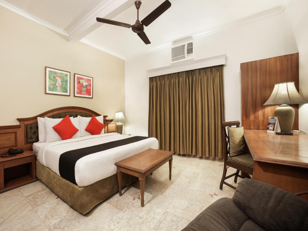 Capital O 10953 Dayal Lodge - A Boutique Hotel 아그라 외부 사진