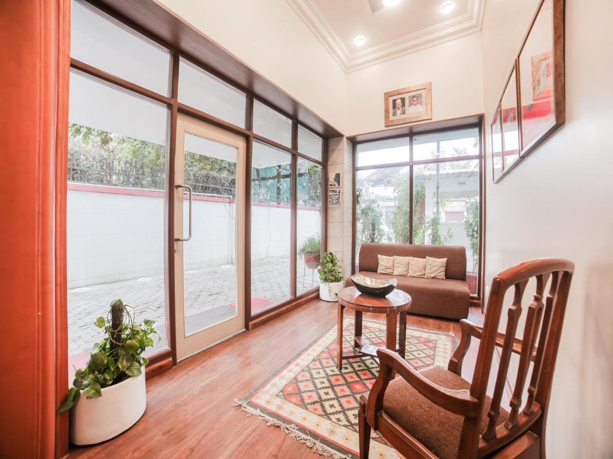 Capital O 10953 Dayal Lodge - A Boutique Hotel 아그라 외부 사진